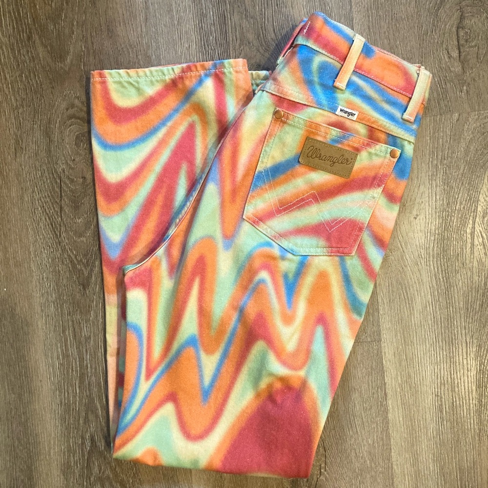 WOMENS WRANGLER WILD WEST 603 RAINBOW WAVE Jeans in “Rainbow Energy”